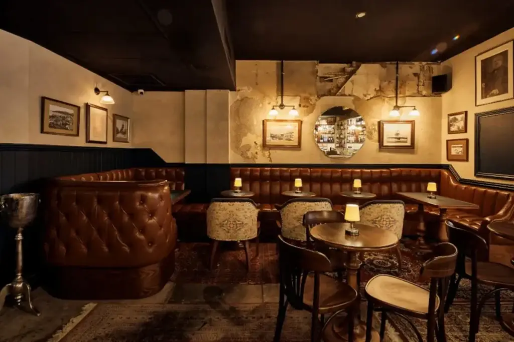Henry G’s Wine Parlour